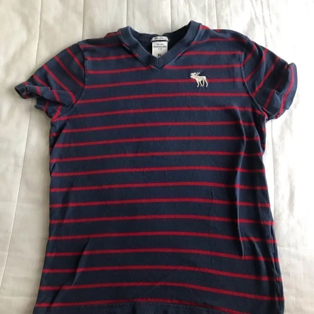 Abercrombie boys muscle T-shirt size XL